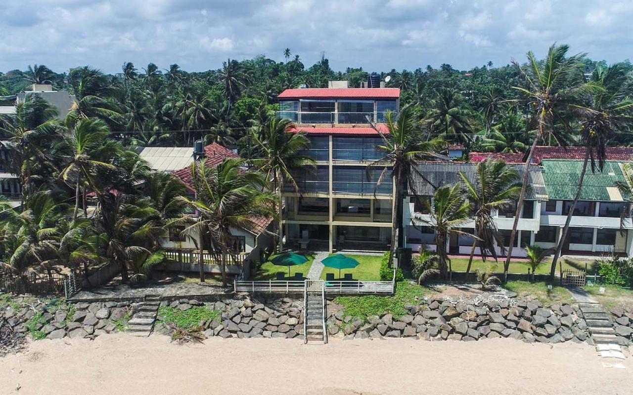 Ten30 Hikkaduwa Exterior photo